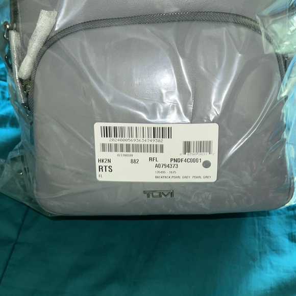 NWT TUMI VOYAGEUR HANNAH BACKPACK PEARL GREY - Picture 9 of 14